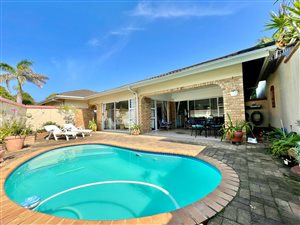 3 Bed House in Shelly Beach