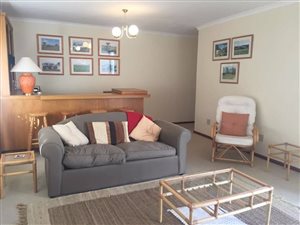 4 Bed House in Voelklip