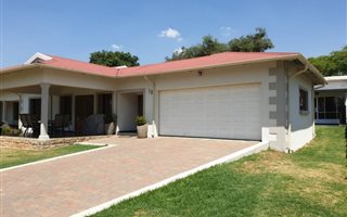 4 Bedroom House in Modderfontein