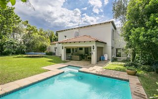 5 Bedroom House in Fourways