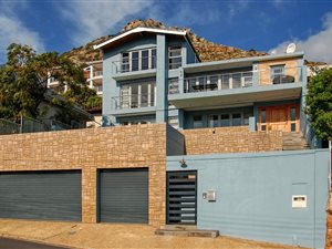 5 Bed House in Fish Hoek
