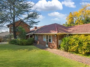 4 Bed House in Bordeaux