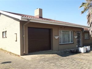 4 Bed House in Ladysmith Central