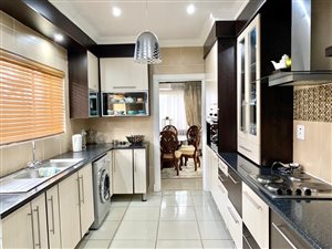 3 Bed House in Kenilworth