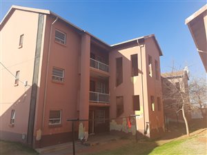 2 Bed Townhouse in Commercia