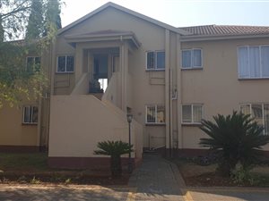 3 Bed Townhouse in Lakefield