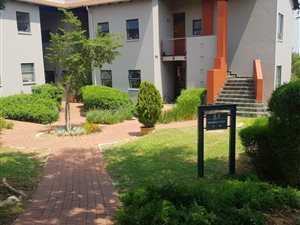 2 Bedroom Apartment in Jackal Creek Golf Estate
