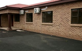 3 Bedroom Apartment in Birdswood