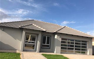 3 Bedroom House in Heatherview
