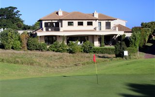 4 Bedroom House in Plettenberg Bay