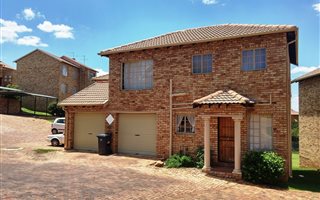 3 Bedroom Cluster in Elandspark
