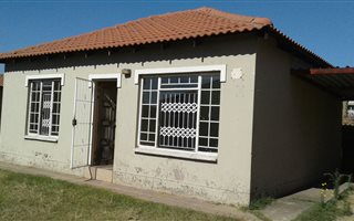 2 Bedroom House in Duvha Park