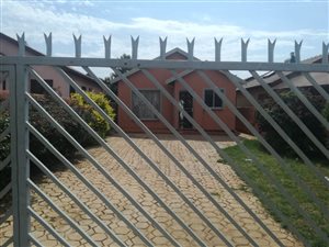 2 Bed House in Soshanguve