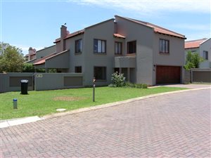 3 Bed Duplex in Rynfield
