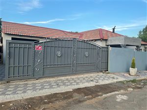4 Bed House in Hilton