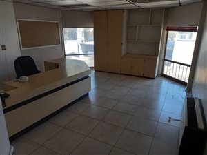 540 m² Office Space in Ooseinde