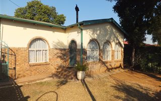 3 Bedroom House in Eloffsdal