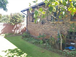 2 Bed Townhouse in Clubview