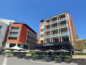 1295 m² Commercial space in Melrose Arch