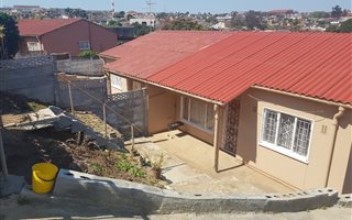 2 Bedroom House in Northcroft
