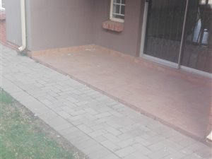 2 Bedroom Apartment in Rynfield