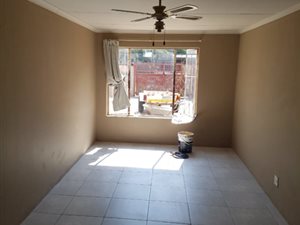 1 Bed House in Van Dyk Park