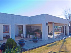 2000 m² Farm in Bloemspruit