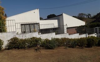 4 Bedroom House in Clare Estate