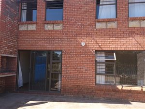 3 Bed Flat in Kuruman