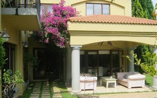 3 Bedroom House in Bryanston