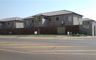2 Bedroom Duplex in Montana