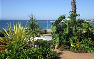 3 Bedroom Apartment in Santos Bay
