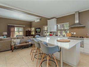 3 Bedroom House in Boschenmeer Golf Estate