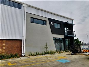 1276 m² Industrial space in Louwlardia