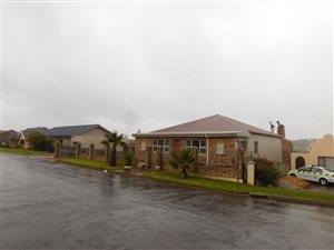 5 Bedroom House in Caledon