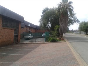 190 m² Industrial space in Eastgate