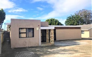 109 m² Office Space in Port Elizabeth Central