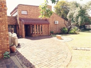 4 Bed House in Wilkoppies