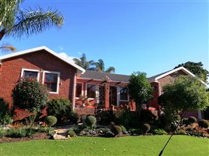 3 Bed House in Panorama