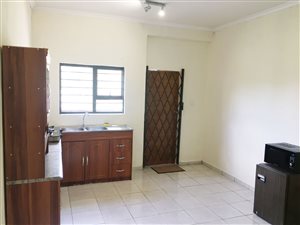 1 Bed Garden Cottage in Austin View