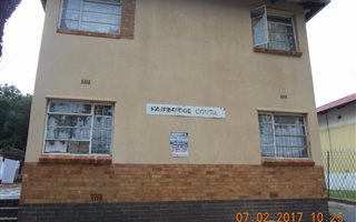 2 Bedroom Apartment in Rosettenville