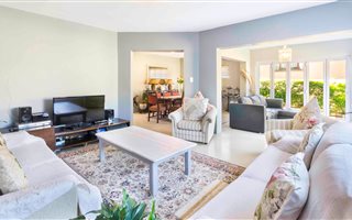 3 Bedroom Townhouse in Sunningdale