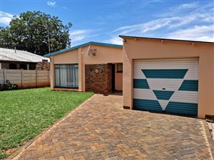 3 Bed House in Randlespark