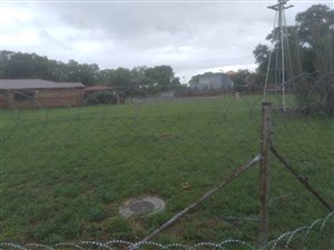 503 m² Land available in Brits