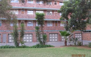 3 Bedroom Apartment in Sinoville