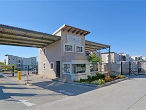 1 Bed Apartment in Dainfern Ridge