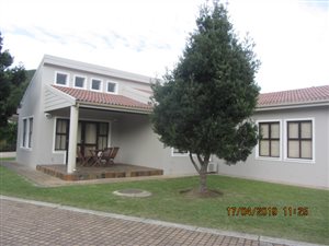 3 Bed Cluster in Lake Brenton