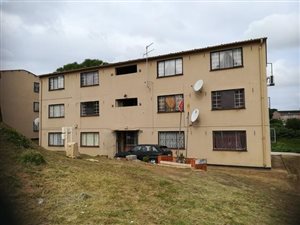 2 Bed Apartment in Eastbury