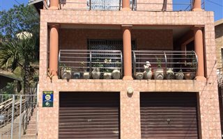 5 Bedroom House in Bonela