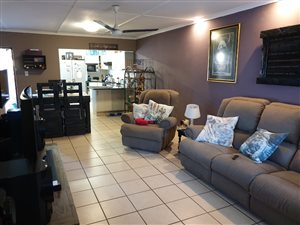 3 Bed Townhouse in Veldenvlei